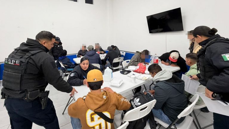 Rescata Policía del Estado a grupo de migrantes en situación de secuestro en Ciudad Juárez