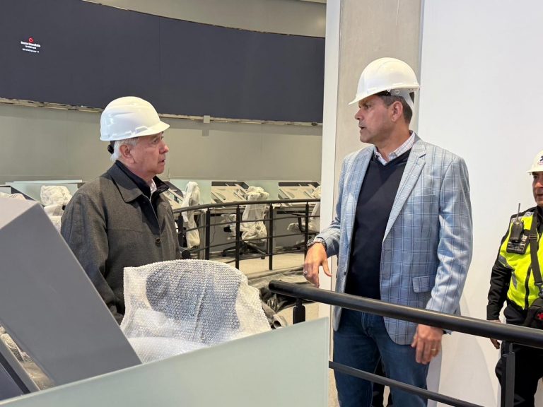 Revisan SSPE y Agencia Estatal de Desarrollo Energético avances de la Torre Centinela en Ciudad Juárez