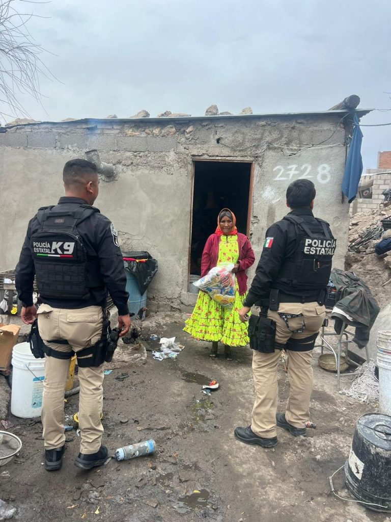 Elementos K9 de la SSPE realizan acciones solidarias en Chihuahua capital