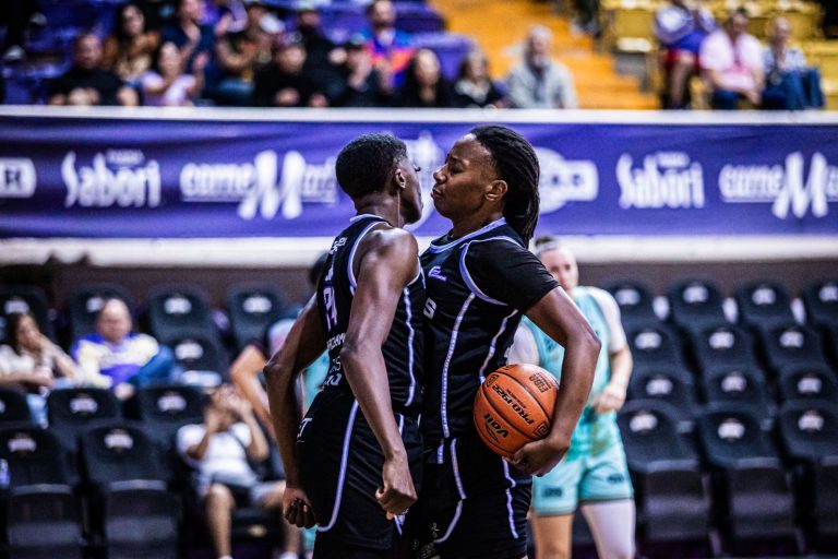 Hilvanan seis triunfos