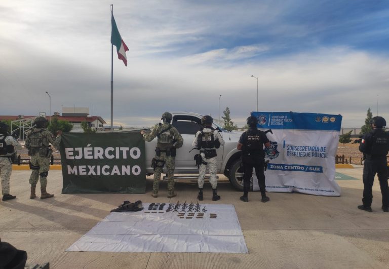 Aseguran vehículo con blindaje artesanal y desmantelan campamento criminal en Aldama