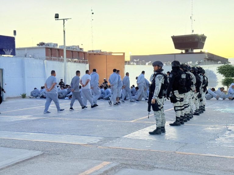Intervienen Cereso 3 de Juárez. Decomisan armas hechizas y otros objetos prohibidos