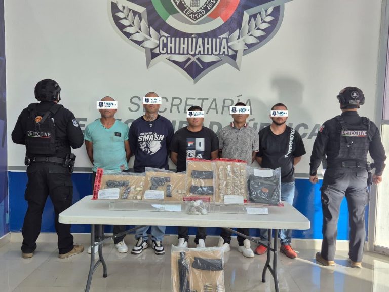 Cae célula criminal vinculada a homicidios en Juárez. Aseguran arsenal y drogas a cinco detenidos