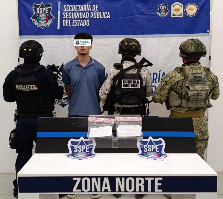 Golpea la SSPE al narcomenudeo. Detienen a joven con heroína y cocaína en Juárez