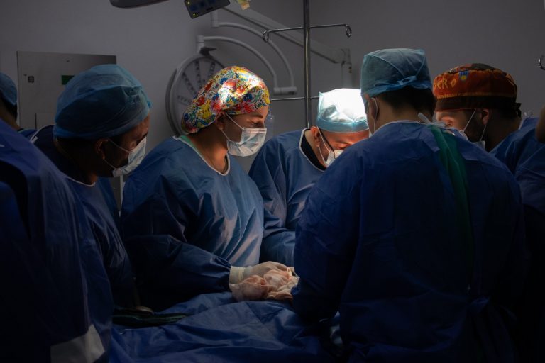 Adolescente y mujer reciben nueva oportunidad de vida gracias a un doble trasplante renal en Chihuahua