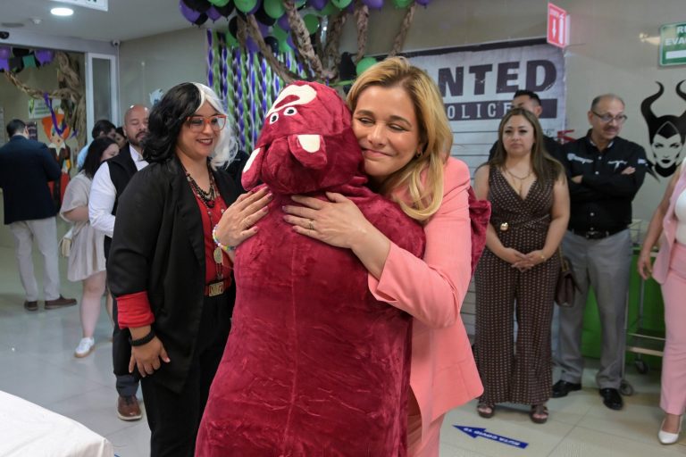 Ser ejemplo de honorabilidad, el llamado de la gobernadora a su gabinete infantil